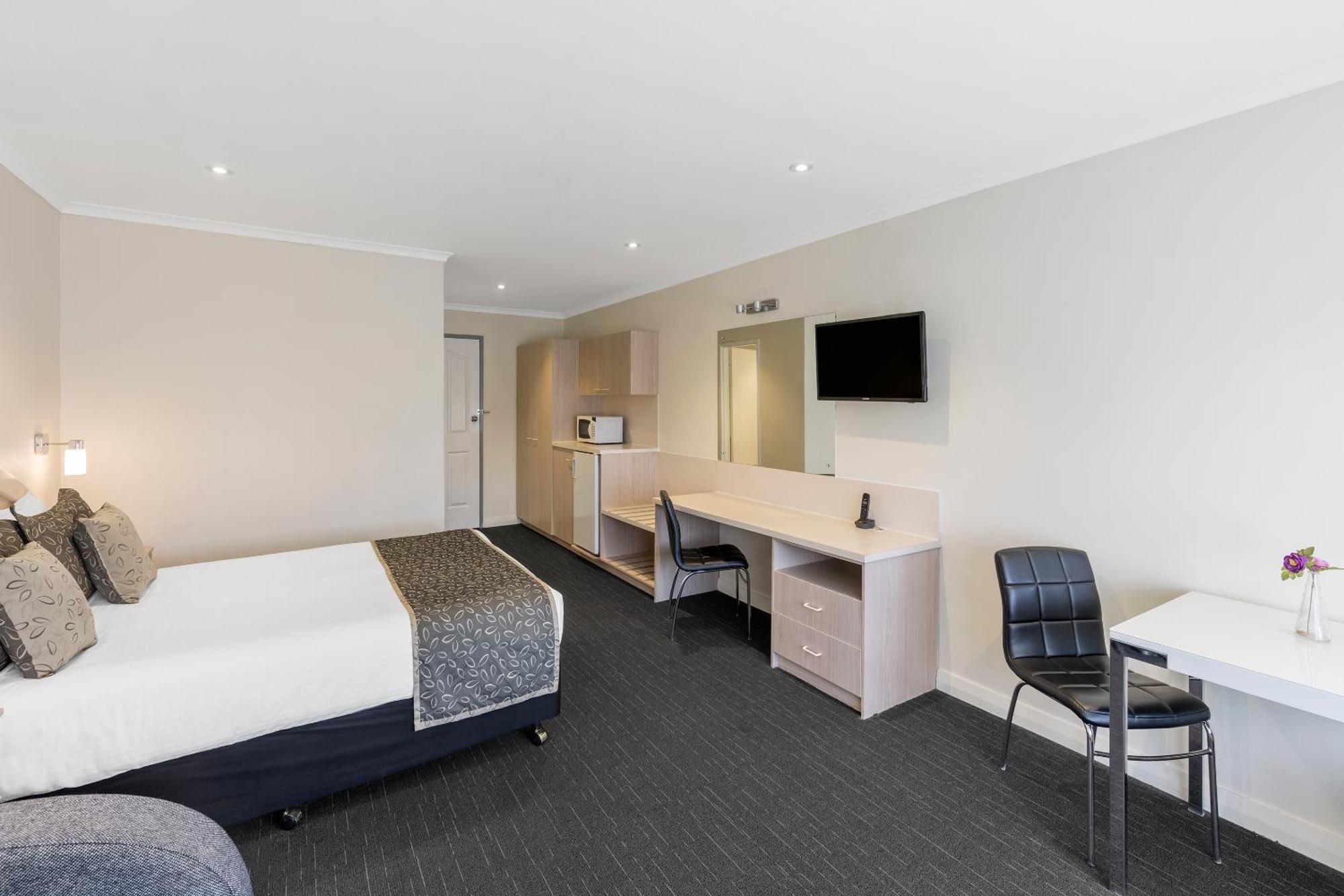 Adelaide Granada Motor Inn Δωμάτιο φωτογραφία